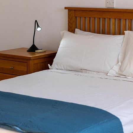 Royal Seacrest Crown-Jewel, 2B, Pools, Sea, Center Appartement Paphos Buitenkant foto